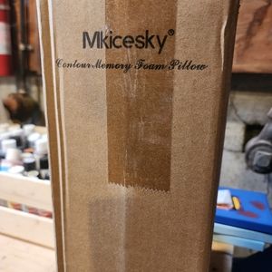 Mkicesky Pillow